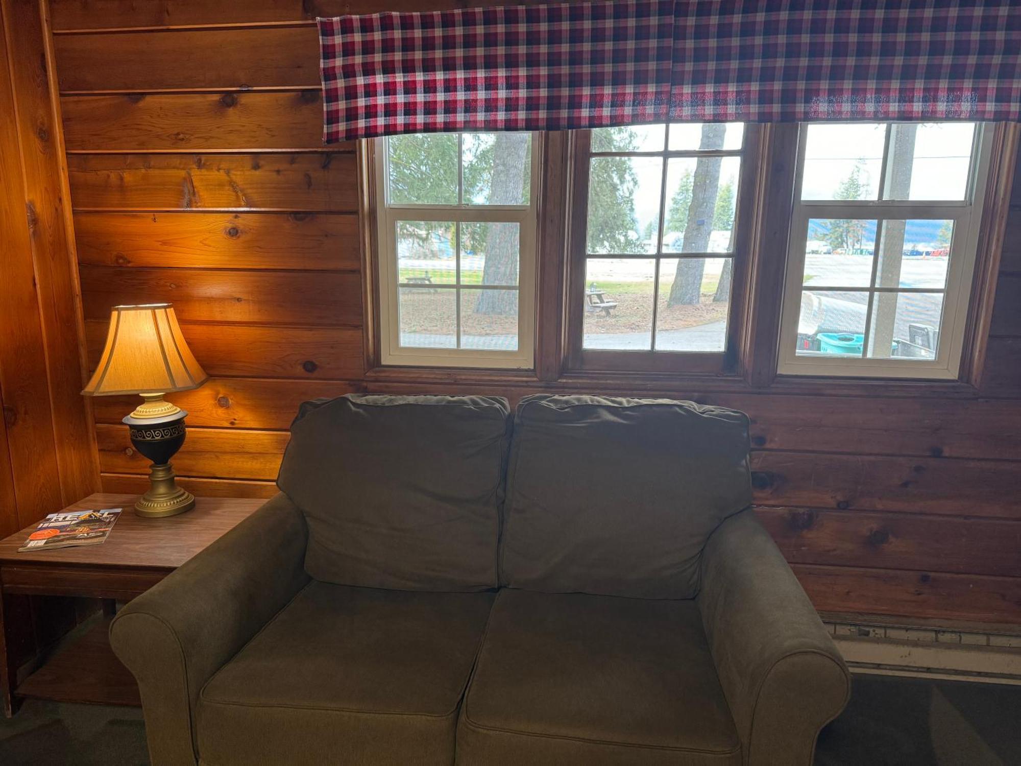 Kootenai Valley Motel Боннерс-Феррі Екстер'єр фото